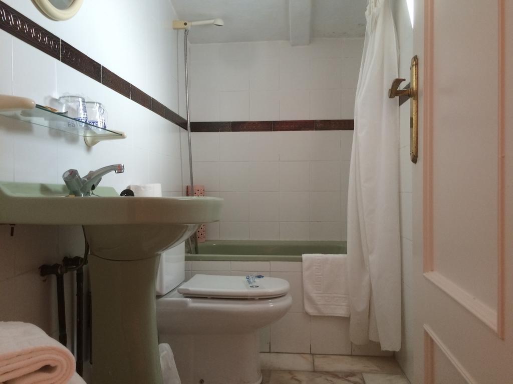 Hotel Hermanos Macias Ronda Værelse billede